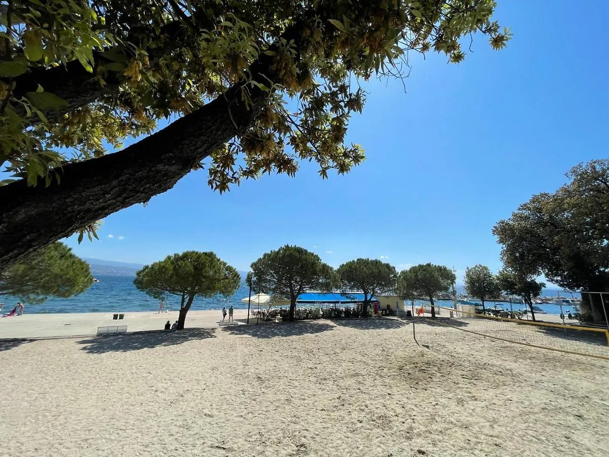 Rock'N'Jazz Apartment With Swimming Pool And Beautiful Sea View Poljane